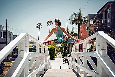 快节奏第一人称动作射击游戏《我是你的野兽》正式推出 获特别好评